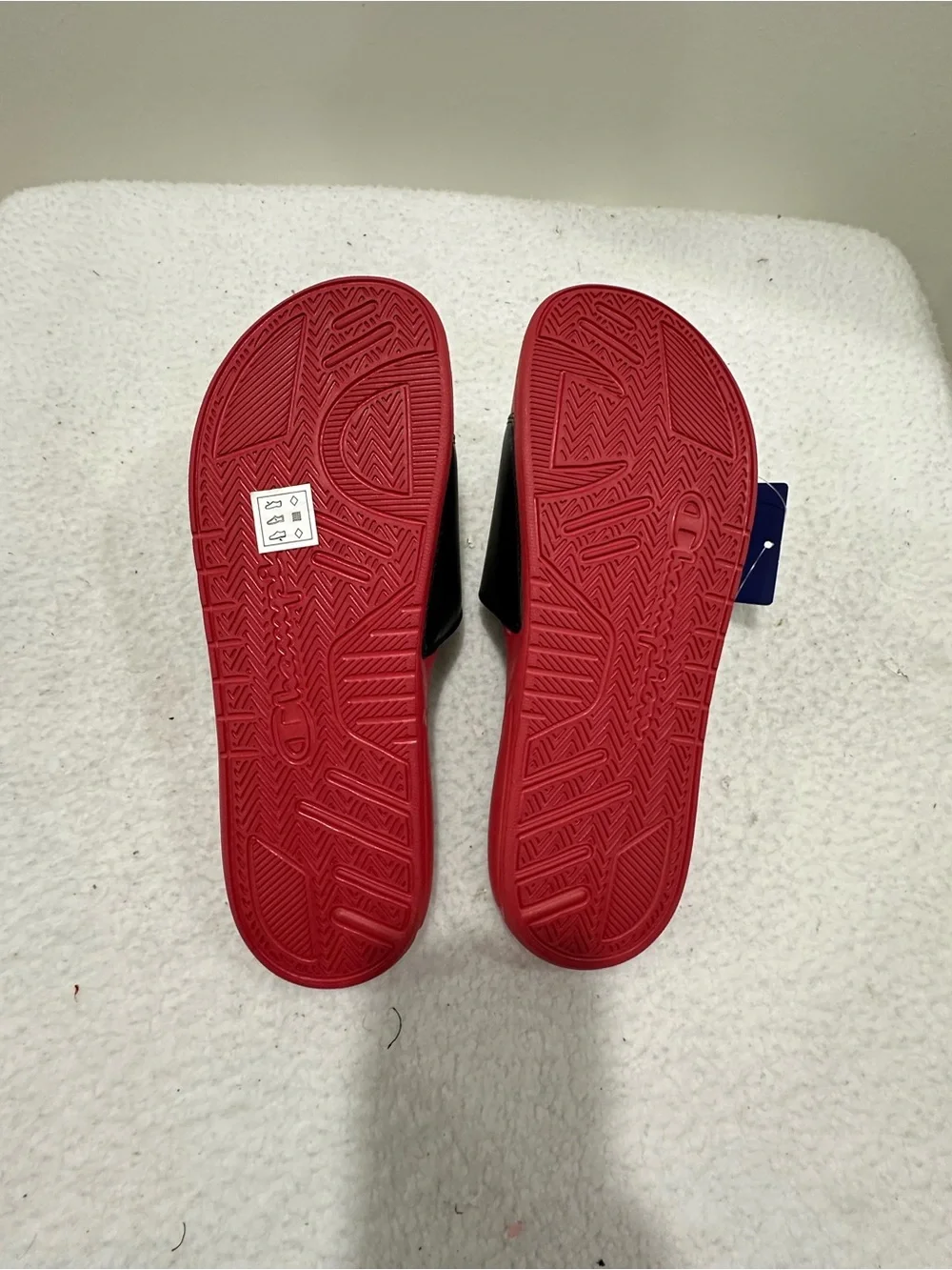 Champion grey cushioned